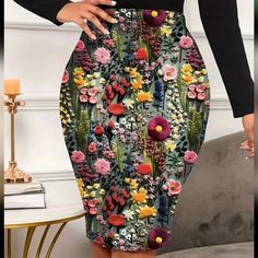 95% Polyester 5%Elastane Beautiful Floral Skirt Bold Bright Printed Skirt For Women. Sheer Midi Skirt, Silk Wrap Skirt, Green Pencil Skirts, Faux Suede Skirt, Blue Mini Skirt, Khaki Skirt, Skirt With Buttons, High Waist Skirt, Printed Skirt