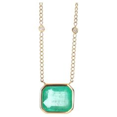 Fine Jewelry Emerald Necklaces With Diamond Accents, Luxury Emerald Diamond Necklace For May Birthstone, Luxury Emerald Cut Emerald Necklace With Diamond Accents, Oval Emerald Necklace With Jewels In Fine Jewelry Style, Fine Jewelry Oval Emerald Necklace With Jewels, Luxury Emerald-cut Emerald Diamond Necklace, Oval Emerald Necklace With Jewels, Formal Emerald Necklaces With Single Cut Diamonds, Luxury Emerald Necklace With Bezel Setting