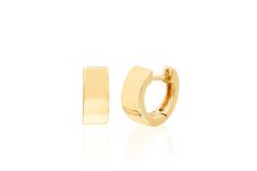 Our gold jumbo huggie earring is comprised of 14k solid gold. Huggie height measures: 9mm Inner huggie diameter: 7.5mm Huggie thickness: 4mm Solid as a pair Emerald Cut Diamond Earrings, Statement Engagement Ring, Gold Huggies, Gold Bubbles, Diamond Signet Ring, Huggie Earring, Sell Gold, Huggie Earrings, Engagement Ring Wedding Band