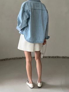 Introducing the DMA Sugar High Quality Denim Jacket, the perfect addition to your wardrobe! This classic style oversized jacket is a luxe light blue shade, made of high-quality fabric that will stand up to everyday wear and still look amazing. With plenty of room in the body, you can layer it easily over your favorite tees and dresses for great style. It's also versatile enough for work or play - dress it up or down depending on the occasion. The DMA Sugar jacket is suitable for all kinds of wea Oversized Medium Wash Denim Top For Spring, Washed Blue Denim Jacket For Spring Day Out, Chic Oversized Long Sleeve Denim Jacket, Spring Day Out Washed Blue Denim Jacket, Light Blue Relaxed Fit Denim Top For Spring, Oversized Light Wash Denim Jacket For Spring, Casual Light Blue Button-up Denim Jacket, Oversized Chic Denim Jacket In Cotton, Oversized Chic Cotton Denim Jacket