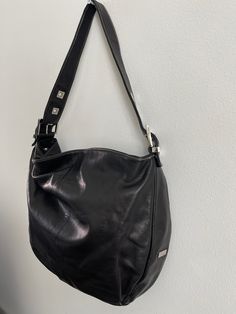 PERLINA shoulder bag Black leather women's bag Vintage purse Gift for women Gift for her  Excellent condition. Very clean, no stains inside, no any odors. Measurements: 14" X 13" X 3"     Strap:  24" Picture's colors may appear slightly different based on the monitor's setting. Everyday Shoulder Bag With Silver-tone Hardware And Faux Leather, Everyday Faux Leather Shoulder Bag With Silver-tone Hardware, Leather Shoulder Bag With Silver-tone Hardware For Daily Use, Silver-tone Hardware Tote Shoulder Bag, Business Bags With Silver-tone Hardware, Leather Shoulder Bag With Silver-tone Hardware For Shopping, Leather Hobo Shoulder Bag With Silver-tone Hardware, Travel Shoulder Bag With Silver-tone Hardware, Business Shoulder Bag With Silver-tone Hardware