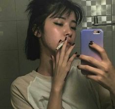 Grunge Girl, Uzzlang Girl, Grunge Hair, Grunge Style, Grunge Aesthetic, Girl Icons, Ulzzang Girl, Aesthetic Girl, Maquillaje De Ojos