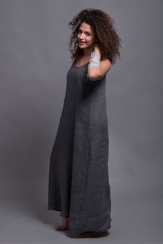 "🌿 ITEM DESCRIPTION OLA is a sleeveless, loose fitting simple linen tank dress. Light and airy day dress. Comfortable night dress. Perfect underdress for Lagenlook style. * 100% natural linen in lightweight - washed and softened * Big color palette, color shown: Medium Gray * A-line silhouette * Relaxed fit * Sleeveless * Scoop neckline * With or without hidden side pockets * Ankle length straight hemline * Standard length to the hem (Size S): 51\" / 130 cm. * Each item can be customized for yo Linen Summer Dresses, Linen Nightgown, Linen Gown, Simple Linen, Linen Sundress, Sleeveless Linen Dress, Lagenlook Style, Dress Comfortable, Summer Linen Dresses