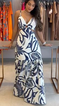 Gorgeous Maxi Dresses, Maxi Slip Dress, Luxury Dress, Dress 16, Be Prepared, Bandage Dress, Types Of Skirts, Tulum, European Fashion