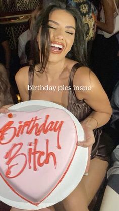 Aesthetic 21st Birthday Cake, Libra Baby Cake, Birthday Ig Post, Birthday Inspo Pics, 23 Birthday Photoshoot, Aesthetic Birthday Pics, Bday Vibes, Birthday Vibes, Birthday Aesthetic