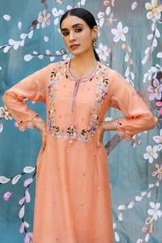 Shop for Niti Bothra Peach Chanderi Silk French Knot Kurta And Palazzo Set for Women Online at Aza Fashions Kurta And Palazzo, Palazzo Set, French Knots, French Knot, Embroidered Silk, Set For Women, Aza Fashion, Three Quarter, Formal Dresses Long