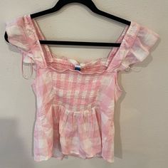 Old Navy Size Small Shirt. New With Tags Cheap 90s Style Pink Shirt, Cotton Tops For Day Out In Spring, Cotton Tops For Spring Day Out, Casual Cotton Top For Daywear, Cute Cotton Tops For Day Out, Cute Cotton Tops For Daywear, Feminine Cotton Tops For Day Out, Casual Cotton Top For Spring, Casual Tops For Spring Daytime