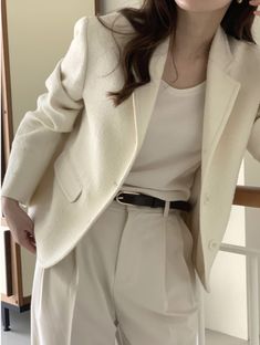 Citycore Aesthetic Outfits, Bussines Casual Woman, Chinese Fashion Street, Celebrity Casual Outfits, Business Outfits Women, Plain Outfits, Simple Trendy Outfits