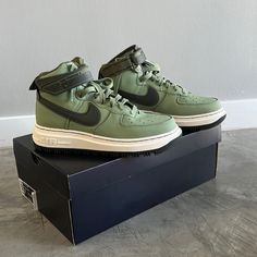 Nike Air Force 1 New , Never Used In Beautiful Pistachio Color . In Size Man 7 ( 25 Cm ) Uk 6 High Top Nike, Air Jordan 1 Women, Shoes Nike Air Force, Nike Air Max 2016, Pistachio Color, White Air Force 1, New Nike Air Force, Shoes Nike Air, Nike Sale