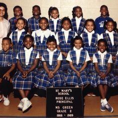 Young Beyonce, 2nd Grade Class, Class Photo, Beyonce Knowles Carter, Back In My Day, Beyoncé Giselle Knowles-carter, Beyoncé Giselle Knowles, Beyonce And Jay Z, Beyonce Queen