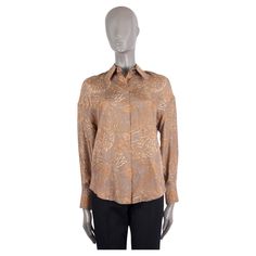 100% authentic Brunello Cucinelli floral silk (100%) shirt in grey, brown and ivory. Closes with concealed front button. Pre-owned - excellent condition. Measurements Tag Size XS Size XS Shoulder Width 50cm (19.5in) Bust From 102cm (39.8in) Hips From 100cm (39in) Length 73cm (28.5in) Side Seam Length 23cm (9in) Sleeve Length 51cm (19.9in) All our listings include only the listed item unless otherwise specified in the description above Floral Button Up, Brown Silk, Brunello Cucinelli, Brown And Grey, Button Up Shirts, Button Up, Sleeve Length, Fashion Outfits, Couture