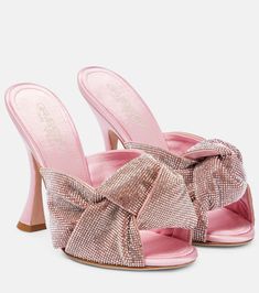 Pink Wishlist, Satin Sandals, Gorgeous Heels, Party Heels, Cute Heels, Satin Pumps, Giambattista Valli, Pink Heels, Carrie Bradshaw