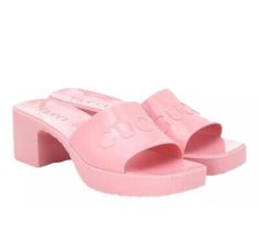 ad eBay - NEW Gucci Platform Block Rubber slide Sandals size. AUTHENTIC GUCCI. Gucci style 624730. Designed by: Gucci. -Rubber sandals. -Non slide bottom. -2" block style1" platforms, feels like a 1" heel. Size 9.5 39 CURRENT STYLE. Gucci Platform Sandals, Pink Platform Sandals, Shoes Logo, Rubber Slippers, Gucci Slides, Gucci Pink, Rubber Sandals, Gucci Logo, Stylish Sandals