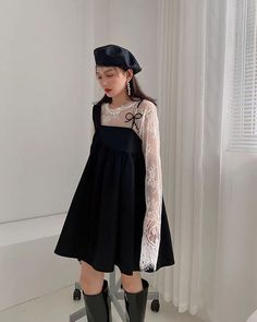 Winter Dress Outfit Ideas, Winter Dress Outfit, Women's Winter Outfits, Winter Dress, Kpop Fashion Outfits, 가을 패션, Dress Outfit, Look Fashion, Pretty Dresses