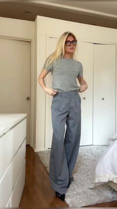 Corporate Fall Outfits Women, New Job Outfit First Day At Office, Stylish Work Outfits 2024 Fall, Danielle Pheloung Work Outfits, Casual Classy Work Outfits, Law Internship Outfits, Chic Corporate Outfits, Lawyers Outfit, Dior Fits