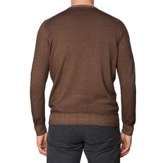 Retail Price: €490 NEW US Size: S EU Size: 48 Brown Color 100% Cashmere Knit Fabric Crewneck Ribbed Collar, Cuffs, and Hem Made In Italy Measurements Length: 25.5" Chest (pit to pit): 42" Sleeve Length: 24" This product is located in our EU warehouse. New Uses, Knit Crewneck, Measurement Length, Crewneck Sweater, Crew Neck Sweater, Brown Color, Knit Fabric, Knitted Fabric, Cashmere