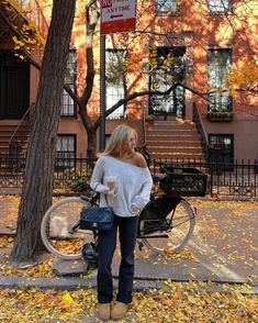 Last years fall outfit favs that i will be repeating 🍂🧸 . . . Fall Inspo, fall outfit ideas, for 2024, Pinterest girl, Pinterest photo ideas, Pinterest inspired, chic aesthetic, American fall, easy fall outfits, New York City fall, upstate New York, outfit inspo, style inspo Fall City Fashion, Fall In Atlanta Outfits, Fall City Girl Outfits, City Girl Fall Outfits, New York Outfits Thanksgiving, Autumn In Nyc Aesthetic, Nyc Picnic Aesthetic, New York City Autumn Outfits, New York November Fashion