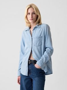 Organic Cotton Denim Perfect Shirt | Gap Pesticides, Petite Size, Perfect Shirt, Classic Shirt, Denim Shirt, Spring Fashion, Gap, Button Up, Organic Cotton