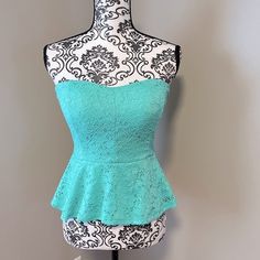 Nwot Strapless Turquoise Lace Peplum Top In Large. Lace Peplum Top, Turquoise Lace, Coastal Beach House, Lace Peplum, Peplum Top, Beach House, Color Blue, Top Blouse, Blouses