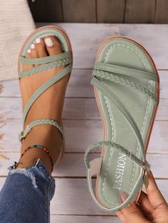 Bobbies Shoes, Sandal Kulit, Pretty Sandals, Cute Shoes Heels, Girly Shoes, Cute Sandals, Footwear Design Women, Pretty Shoes, Womens Sandals Flat