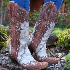 Corral Sand Cognac Laser Overlay Cowgirl Boots. Style # A2665. Ivory Distressed Leather With Light Gray Wash & Lace-Like Cognac Colored Overlay Designs. Snip Toe, Riding Heel, Leather Sole, Leather Lining. Handmade In Mexico, Superior Quality & Workmanship. Versatile Boots, Wear Them Any Season With Dresses Or Jeans. Gorgeous Boots For A Country Wedding! Shaft Height 13" Heel Height 2.5" Size 6.5 B Great Pre-Owned Condition. Very Light Wear On Soles & Heel Caps. Very Slight Slouching/Relaxing At Boot Throat, Above Back Of Heels. Still Much Like New, Not Even Really Broken In Yet Worn Only 2x, Once For An Interview & Once At A Reining Show During A Rodeo Queen Pagaent. Sprayed With Qualit Beige Leather Boots For Ranch, Bohemian Leather Boots With Pointed Toe, Bohemian Brown Boots With Pointed Toe, Bohemian Brown Pointed Toe Boots, Rustic Almond Toe Boots, Beige Bohemian Leather Boots, Bohemian Beige Leather Boots, Corral Cowgirl Boots, Ranch Boots