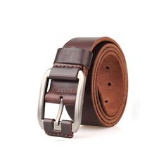 Complete your look with elegance with this genuine leather belt, the Levan model. Its casual look, 3.8 cm width, and buckle provide a stylish yet subtle style for all your outfits. Experience elegant and sophisticated fashion! Modern Leather Belt With Metal Pin Buckle, Modern Brown Belt Buckles For Business, Leather Rectangular Belt Buckles For Business, Rectangular Leather Belt Buckles For Business, Modern Brown Belt Buckle For Business, Rectangular Leather Belt Buckle For Business, Leather Belt Buckles For Business With Rectangular Buckle, Business Leather Belt Buckles With Metal Pin, Leather Belt Buckles With Metal Pin For Business