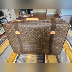 Brand New, Never Used Louis Vuitton Monogram Satellite 70 Soft Suitcase. 100% Authentic. Upgrade Your Luggage Game With This Beauty! Includes Lock, But No Key And No Luggage Strap. Date Code: M80d43 Measurements: 27" L X 19.5" W X 6" Deep Open To Reasonable Offers Only Since This Is Brand New And Poshmark Takes A Large Fee! Used Louis Vuitton, Luggage Strap, Louis Vuitton Monogram, Louis Vuitton Bag, Bag Lady, Take That, Louis Vuitton, Monogram, Key