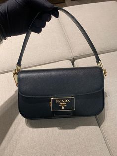 Vintage Prada Bag, Mode Purple, Prada Purse, Dream Bags, Luxury Bags Collection, Bag Obsession, Luxury Purses