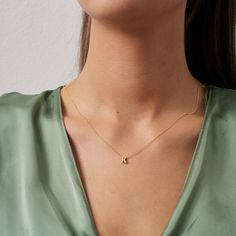 ✨ Elevate your style with our chic Minimal Initial Necklace! 🌟 Crafted with simplicity in mind, this understated yet elegant piece is the perfect accessory to add a personalized touch to your everyday look. 💖 Choose your initial and let it shine with minimalist charm. The delicate design makes it versatile for any occasion, whether you're dressing up for a special event or adding a subtle accent to your casual ensemble. 🎁 Looking for a thoughtful gift? The Minimal Initial Necklace is a timeless and personalized present for birthdays, holidays, or any celebration. Share the love with a piece that carries a touch of individuality. 🌈 Made with high-quality materials, this necklace is not just a fashion statement but a lasting keepsake. The minimalist design ensures versatility, making it Customizable Jewelry, Gold Letter Necklace, Personalized Gift Wrap, Initial Necklace Gold, Sterling Necklaces, Delicate Design, Birthday Gift For Her, Necklace Personalized, Letter Necklace