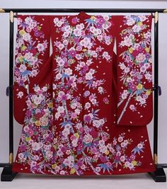 Authentic Vintage Japanese kimono from Japan.A woman's fine silk Furisode Kimono featuring an embroidery  flowers.  Wear this Japanese vintage dress at home or to your formal events, or hang it as a display. Item: Furisode Silk Kimono No. frn277 Size: US  L   /  Length 62.9 inch (160cm), Width 27.5 inch (70cm). Design :  Floral Design Condition: Used, Very Good Condition. Please check the photos. Need a KIMONO RACK to hang this kimono?  Find it here: https://www.etsy.com/listing/1303669853/kimon Traditional Red Silk Kimono, Red Long Kimono For Wedding, Long Red Kimono For Wedding, Elegant Red Kimono For Wedding, Traditional Red Kimono For Wedding, Traditional Red Kimono For Tea Ceremony, Furisode Kimono, Red Kimono, Wedding Kimono