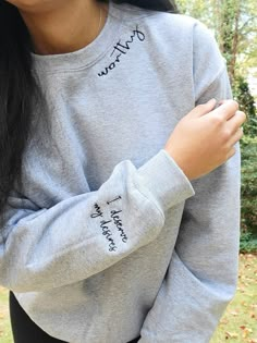 Cricut Sweater, Embroidered Sweatshirt Ideas, Rubber Printing, Wine Tshirt, Christian Shirts Designs, Cute Shirt Designs, Shirt Design Inspiration, Christian Sweatshirt, Embroidered Tee