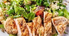 Grilled Chicken and Quinoa Salad with Lemon Vinaigrette (40 Minutes) Recipe Dieting While Breastfeeding, Dietrich Bonhoeffer, Nutrition Activities, Dash Diet, Health Breakfast, Healthy Foodie, Idee Pasto Sano, Healthy Nutrition, Nutrition Tips