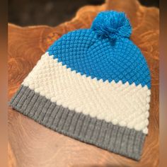 Subaru Knit Hat Beanie Style Never Worn Blue Knit Beanie Cap, Blue One-size Knit Beanie, Blue One Size Knit Beanie, Blue Knit Winter Hat, Blue Knit Beanie One Size, Blue Knit Beanie Hat, Blue Knit Beanie (one Size Fits Most), Outdoor Blue Knitted Beanie, Blue Knit Beanie For Cold Weather