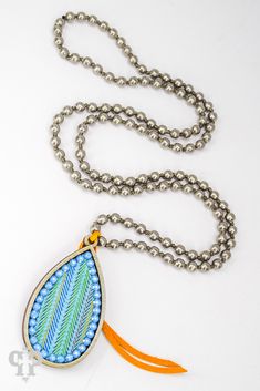 Check out this vibrant beautiful that is sure to catch peoples eye. #summer #oval #bright #concho Beaded Jewelry Simple, Diy Beaded Jewelry, Jewelry Simple, Simple Jewelry, Beaded Jewelry Diy, Diy Beads, Turquoise Necklace