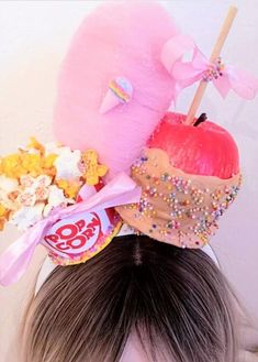 Carnival/Circle themed Headband 🎪 with a regular size Caramel Apple, a Pink Cotton Candy, and a small bucket of popcorn with realistic kernels. 🍿 Popcorn Headband, Candy Costume, Cotton Candy Hair, Candy Costumes, Carnival Circus, Candy Hair, Red Headband, Small Buckets, Apple A