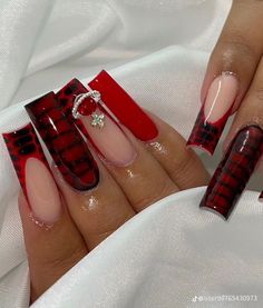 Red And White Nails Black Women, Long Nail Designs Red And Black, Red And Black Nails Medium Length, Simple Red Acrylic Nail Ideas, Black And Red Baddie Nails, Nail Ideas Christmas Red, Red Back To School Nails, Red Bottom Nail Ideas, Black And Red Croc Nails