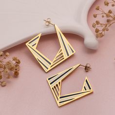 18k Geometric Stud Earrings are gorgeous and stylish gift for women and moms.(18k Gold Big Rhombus Earrings, Geometric Stud Hoops, Mixed Color Studs, Blue Summer Jewelry, Christmas & Birthday Gifts For Her Women Mom) Elevate your style with these eye-catching 18k Gold Rhombus Earrings. Featuring a unique geometric design, these stud hoops are perfect for adding a touch of modern sophistication to any outfit. The mixed color earrings adds an element of versatility, allowing you to effortlessly pa Blue Triangle Earrings For Gift, Elegant Geometric Earrings For Gifts, Elegant Geometric Earrings As Gift, Elegant Blue Geometric Jewelry, Triangle Yellow Gold Earrings For Gift, Modern Geometric Hoop Earrings For Gift, Geometric Jewelry With Matching Earrings As Gift, Modern Geometric Hoop Earrings As Gift, Geometric Matching Earrings Jewelry Gift