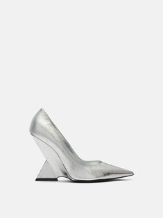 THE ATTICO ''Cheope'' silver pump Silver Runway, High Heels Silver, Heels Strappy, Heels Silver, Wedge Pump, Silver Pumps, Heels High, The Attico, Leather Dye