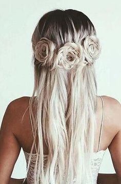 wind your braids into pretty hair flowers! Trendy We Fryzurach, Bridal Hairdo, Flowers Arrangements, Long Blonde, Winter Flowers, Long Blonde Hair, Flowers Diy, Hairstyles Haircuts, Bride Hairstyles