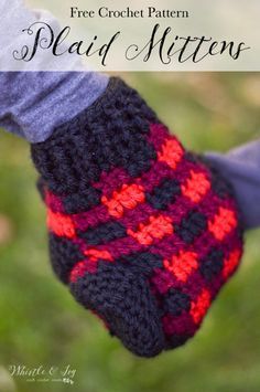 a hand holding a knitted mitten with the text free crochet pattern