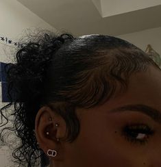 Dramatic Edges Natural Hair, Curly Hairstyles For Black Women Short, Edges Inspiration, Slick Buns, Taper Hairstyle, Pretty Edges, Hair Flicks, Straight Hair With Bangs, Hair Slick