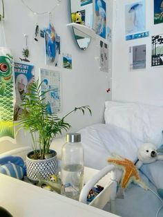 𝘧𝘰𝘭𝘭𝘰𝘸 𝘧𝘰𝘳 𝘮𝘰𝘳���𝘦 <3 Aesthetic Ocean Themed Bedroom, Ocean Core Aesthetic Room, Room Ocean Aesthetic, Marine Room Aesthetic, Ocean Acubi Room, Aquatic Room Aesthetic, Ocean Dorm Room, Sea Inspired Room