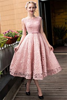 This Dress is fashionable for every occasion. the dress is made-to-order by professional tailors. You can choose from 50 colors, Regular sizes 2 to 16 and plus sizes 14w to 26W. Custom size is also available.. The product details: Color: Pink, Silhouette: A-Line, Neckline: Bateau, Waistline: Natural Waist, Length: Midi, Primary Fabric: Lace Vintage Style Prom Dresses, Gaun Koktail, Pink Lace Shorts, Tea Length Prom Dress, Short Graduation Dresses, Fest Outfits, Fancy Gowns, Pink Homecoming Dress, Vintage Prom