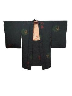 "746 (Kimono) CONDITION: ■ In good condition ■ no stain ■ no hole ■However it may have additional flaws which we might have overlooked. ■The actual color of products may look slightly different from the images shown on your computer screen MEASUREMENTS (in inches - taken from back): ■ End of sleeve to end of sleeve : 50\" ■ Shoulder seam to shoulder seam :24.5\" ■ Sleeve length/drop :21\" ■ Top (from base of collar) to bottom :38" Traditional Black Kimono With Floral Print, Traditional Black Floral Print Kimono, Black Long Sleeve Kimono With Floral Print, Long Sleeve Black Kimono For Tea Ceremony, Black Long Sleeve Kimono For Tea Ceremony, Traditional Black Kimono For Tea Ceremony, Traditional Flower, Kimono Vintage, Flower Motif