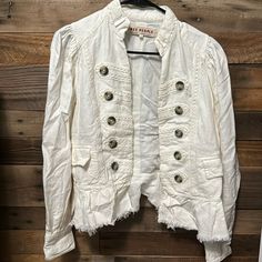 Bnwot Xs Free People Jacket - Never Worn Chic White Cotton Outerwear, White Spring Outerwear With Buttons, Spring White Cotton Blazer, Fitted Cream Bohemian Outerwear, Casual White Button-up Blazer, White Cotton Button-up Blazer, Cream Free People Jacket, Free People Hit The Slopes Jacket, Chloe Jacket Free People