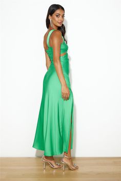 Stretch Satin Midi Dress For Summer, Green Bias Cut Dress For Night Out, Fitted Green Maxi Dress With Bias Cut, Green Satin Stretch Midi Dress, Green Stretch Satin Midi Dress, Green Fitted Satin Knee-length Dress, Green Midi Dress With Bias Cut For Night Out, Spring Stretch Satin Dress, Green Bias Cut Midi Dress For Night Out