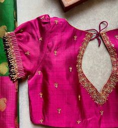 Hand embroidered ready made saree blouse / crop top/stitched saree blouse usa / saree blouse/modern blouse/zardosi blouse/pink saree blouse/ pure silk blouse/ magenta pink puff sleeve maggam work blouse /pink puff sleeve blouse        It is very true that a perfect blouse is the one which makes your saree look stand out !! If you find one of such a style that you have been wanting to have then dont let it go !! we carry such unique trending blouses that instantly add a stylish look to any saree !!     Well..!! we understand that you may not get in your desired size/pattern, here you go with customization according to your size/pattern which we can deliver in 1-2 weeks of time period !!      Here is a beautiful Hand embroidered saree blouse/crop top in magenta pink color that has intricate Short Hand Blouse Designs For Silk Saree, Saree Blouse Modern, Zardosi Blouse, Hand Embroidery Blouse, Pink Saree Blouse, Magenta Blouse, Modern Blouse, Pink Blouse Designs, Handwork Blouse