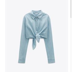 Cropped Shirt With Lapel Collar And Cuffed Long Sleeves. Knot Detail At Front Hem. Front Button Closure. Light Blue Size S Western Boho Chic, Zara Looks, Lace Knit Top, Brown Bodysuit, Ruffle Long Sleeve Blouse, Black Bustier, Festival Tops, Denim Blouse, Cropped Shirt