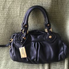 Black Calf Leather Bag, Perfect Condition. Beautiful Bag, Rarely Used Marc By Marc Jacobs Bag, Marc Jacobs Bag Black, Marc Jacobs Purse, Accessory Design, Clothing Wishlist, Dream Bags, Xmas List, Girly Bags, Bags Black