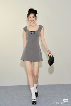 #outfit Grey Dress Outfit, Pick Outfits, Dreamy Gowns, Fashion Korean, Formal Outfit